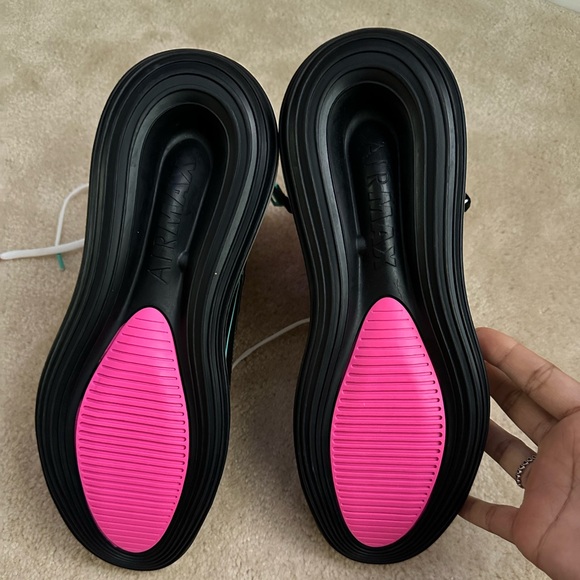 NEW Nike Air Max 720 Saturn Miami Vice - Picture 8 of 11